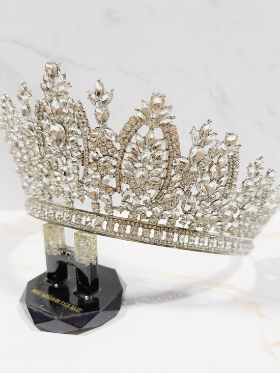 Silver Crystal Bridal Crown, Wedding Tiara, Bride Headwear, Beauty pageant crown main image 5
